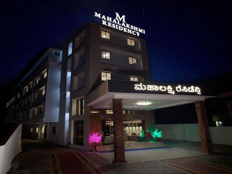 Hotel Mahalakshmi Residency Kolluru Exteriör bild