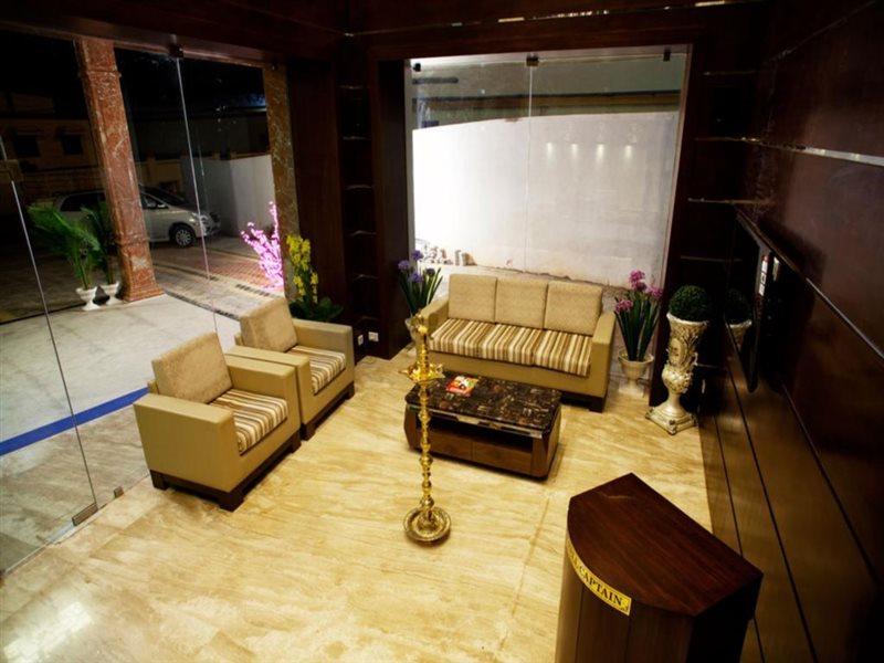 Hotel Mahalakshmi Residency Kolluru Exteriör bild