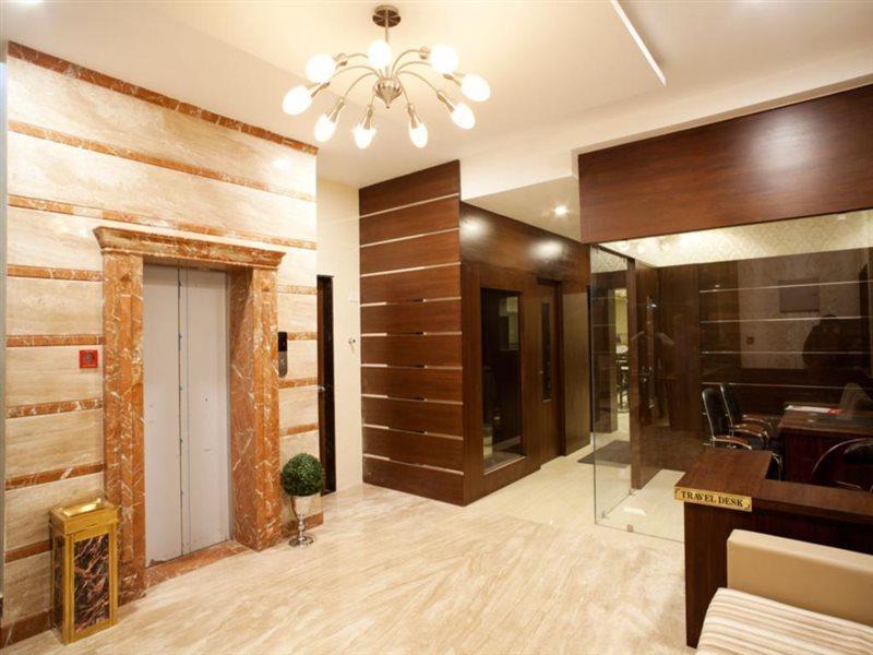 Hotel Mahalakshmi Residency Kolluru Exteriör bild